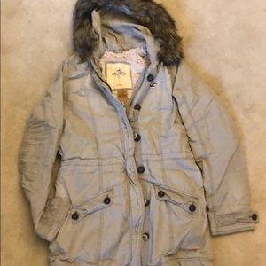 Hollister new fur lined jacket